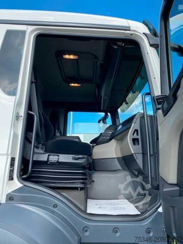 Lastbilchassi MAN TGS 33.520 BL 6x4/33to/RS3,60m/PTO/AHK/90 to/Neu