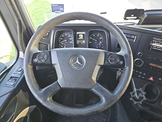 Standard-SZM MERCEDES-BENZ ACTROS 1848 LS Streamspace 2.30