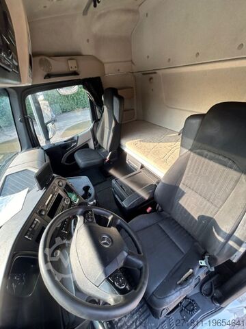 Kanca kasalı yük kamyonu (roll-off)  MERCEDES ACTROS 25.51 SCARRABILE