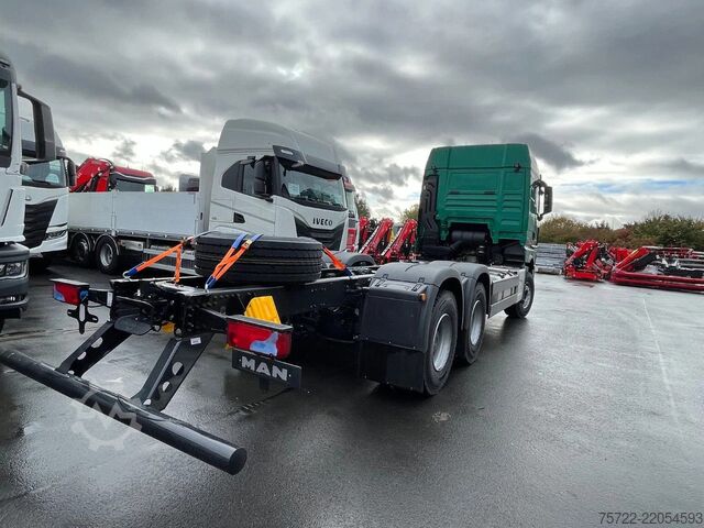 Fahrgestell mit Fahrerhaus MAN TGX 33.520 6x4 BB Fahrgestell 4500mm SOFORT