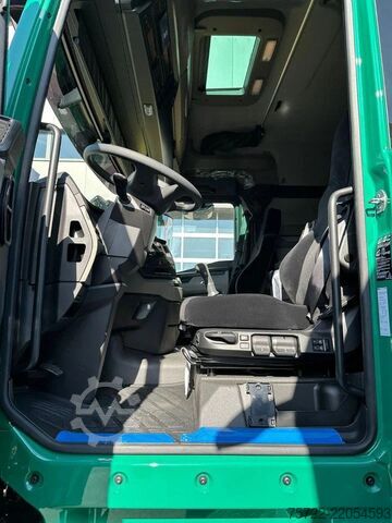 Fahrgestell mit Fahrerhaus MAN TGX 33.520 6x4 BB Fahrgestell 4500mm SOFORT