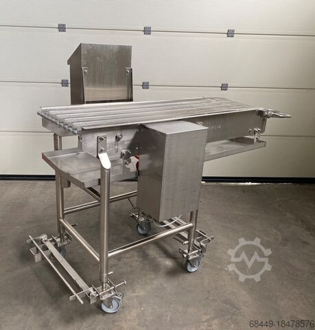 Vleesverwerkingsmachine Werfring Uitvoerband