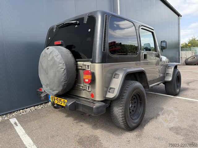 Off-road voertuig Jeep WRANGLER TJ 4.0i 4x4