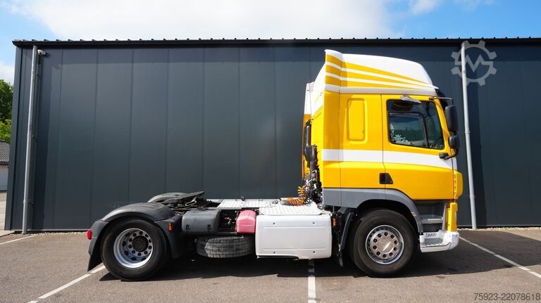 Standaard-SZM DAF CF 440 tractor unit