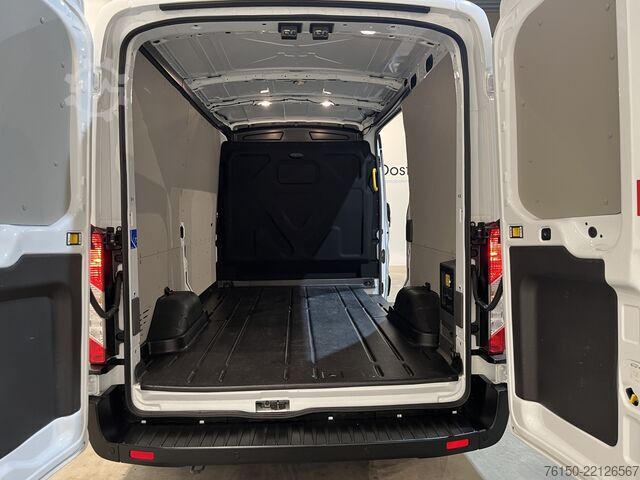 Bestelwagen Ford E-Transit 390 (3500 kg) L2H2 Trend 68 kWh / 100...