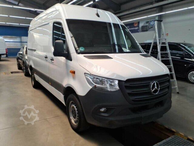 Skåpbil Mercedes-Benz Sprinter 317 CDI,L2H2,Automatik,Kamera,Navi