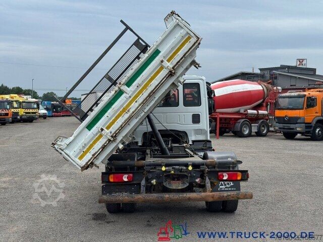 Trevägs tippbil Iveco EuroCargo 80E22 3 S. Meiller Klima AHK NUR 197TKM
