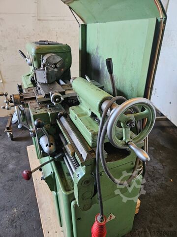 Tornio centrale e tornio a mandrino di avanzamento NHH 1N611N