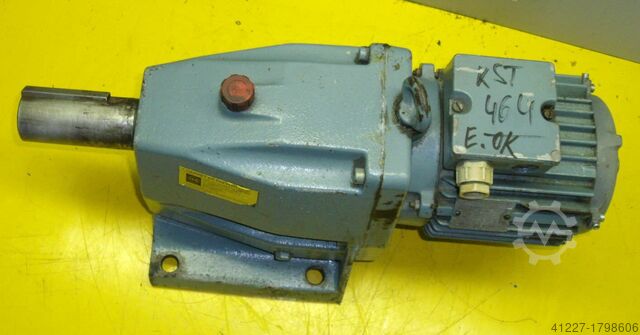 Motorreductor 0,75 kW 100 rpm VEB ZG3KMRB80K6