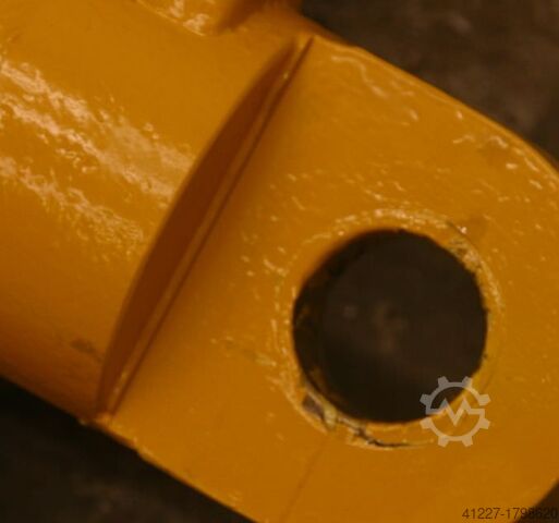 Hydraulic cylinder HUSS** Hub 1070 mm