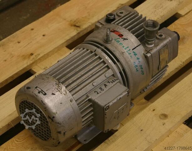 Vacuum pump 27 m³/h Rietschle TLV 25