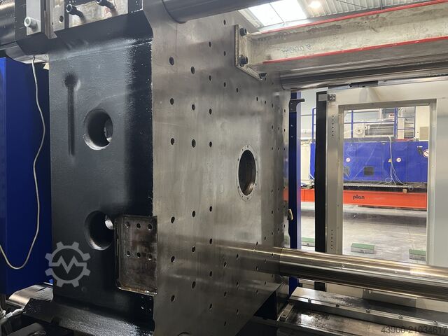  KraussMaffei KM 850 - 6100 MX