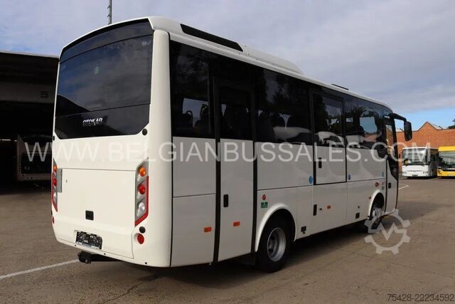 Autobús interurbano Otokar Navigo U / 7,8m / Lift / Airco