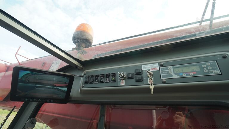 Camion cu macara TADANO-FAUN GR-300EX WITH JIB 4X4X4 ROUGH TERRAIN CRANE
