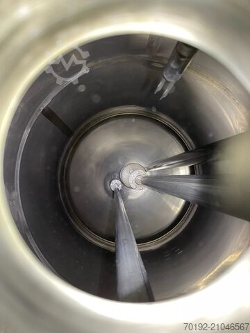 Nádrž o objemu 11 100 litrů z V4A / vyrobená dle DIN6618 Gross Apparatebau 9011