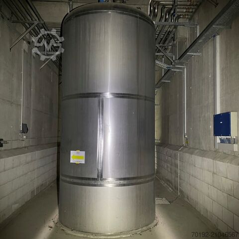 Nádrž o objemu 11 100 litrů z V4A / vyrobená dle DIN6618 Gross Apparatebau 9011