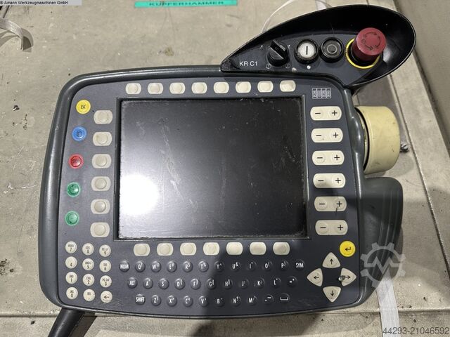 Roboți - Manipulare KUKA KR 125L90/2