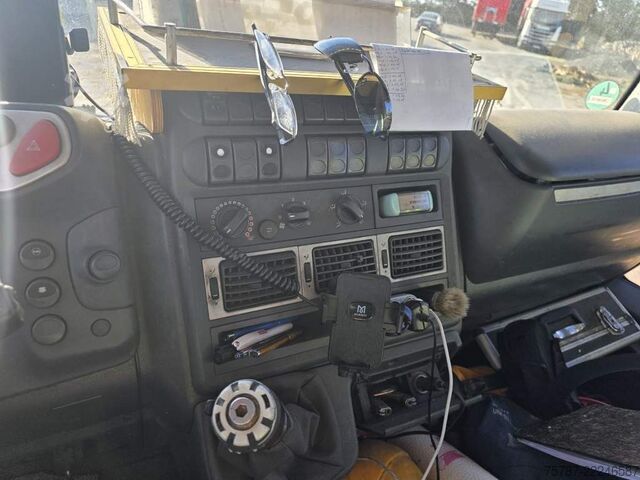 Camión plataforma con toldo IVECO 120E25 Pritsche&Plane,Ladebordwand 1,5 To