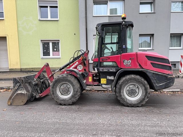 Lader Yanmar V80
