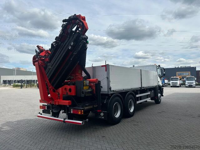 Vrachtwagen met kraan Iveco Trakker 360 6x4 Palfinger PK 33002-EH E + Fly J...