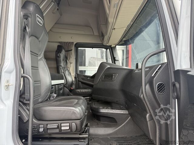 Cap tractor standard IVECO S-WAY AS440S48 E6d ACC Intader NAVI 2xTank Leder