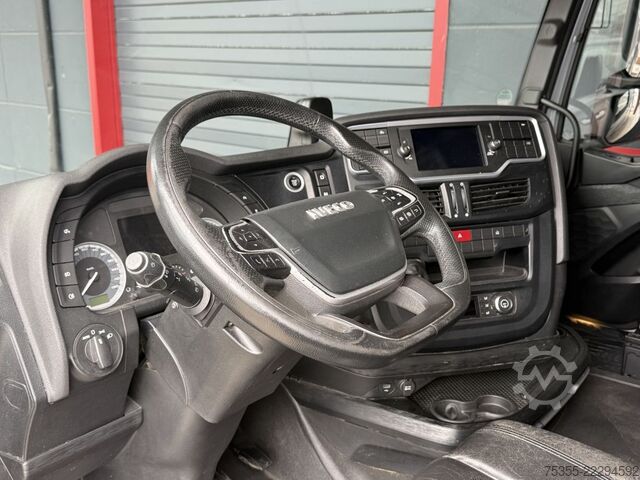 Cap tractor standard IVECO S-WAY AS440S48 E6d ACC Intader NAVI 2xTank Leder