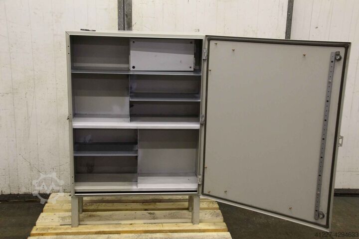 Skifte skab unbekannt 800 x 1200 x 300 mm