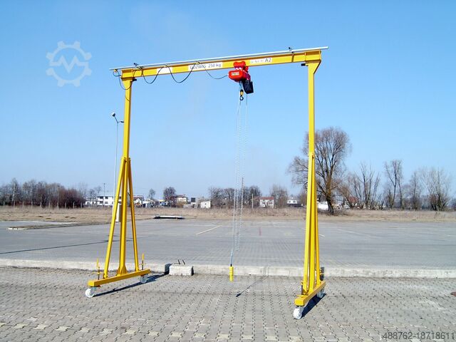 PORTAALKRAAN 5T - NIEUW WNM Sp. Z O.O.