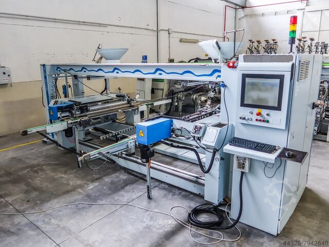 Máquina horizontal de perforación continua e inserción de clavijas WEEKE BST 500