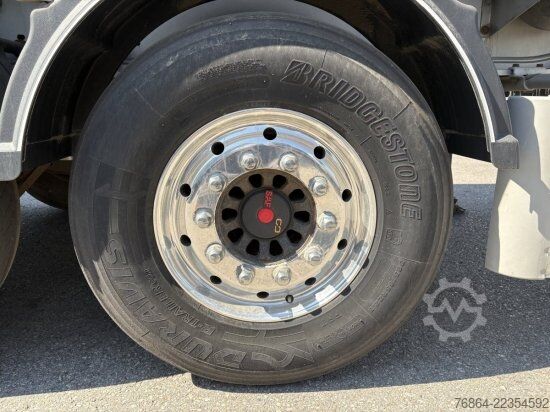 Tippsemitrailer MENCI MENCI KASTENMULDE SL740R,  GETREIDESCHIEBER, LIFTACHSE