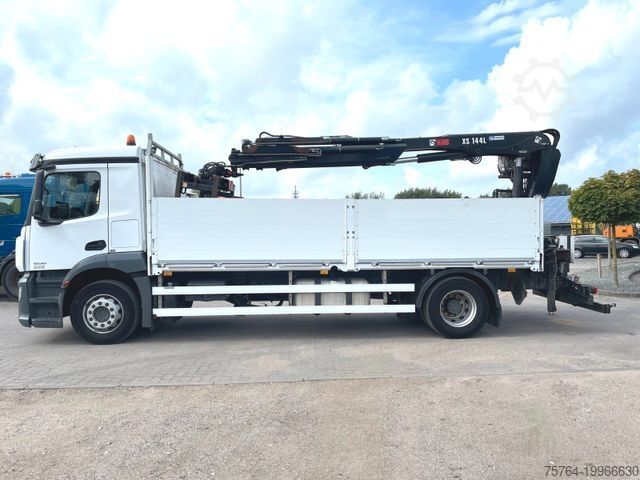 Autolaadkraan MERCEDES-BENZ 1835 Antos / 6m Pritsche / HIAB 144 DLS-3 Pro