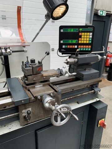 Tornio parallelo Wabeco D6000E