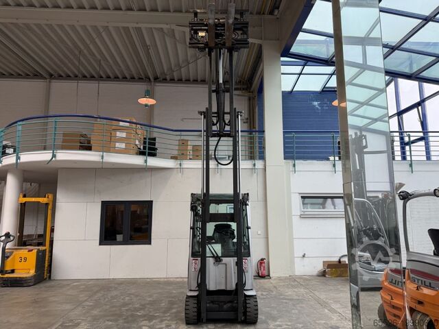 Elektrische vorkheftruck met 4 wielen Still RX 20-20 P / ZVG + SS / Lack NEU