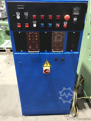 Automatikus lyukasztó és hajlító gép BIHLER GRM 50