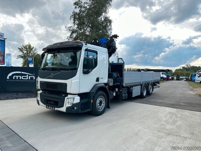 Ladbil med lad VOLVO FE 320 7m Pritsche 6x2 Kran 18m