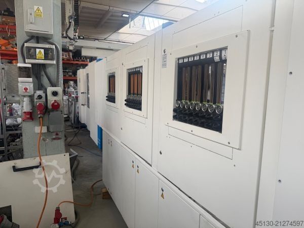 Injection molding machine Engel e-Motion 740/280 T WP
