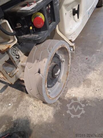 Schaarlift JLG 1930ES