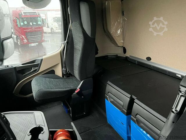 Containertransport Mercedes-Benz Actros 2548 6x2 Containerpritsche Fassi F545RA...