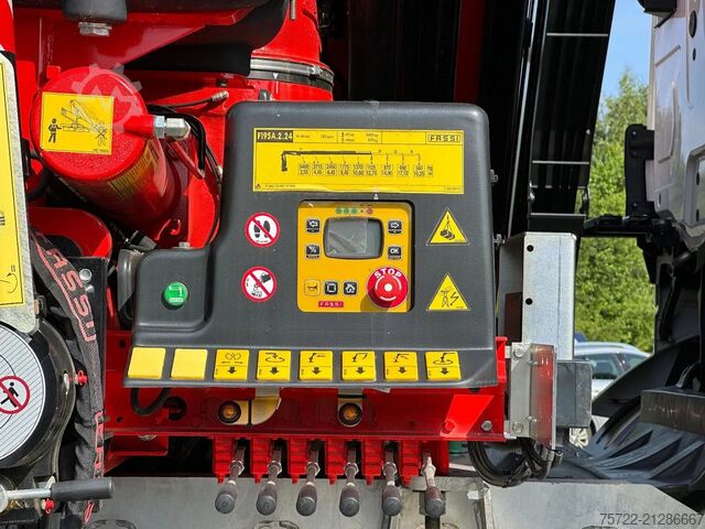 3 oldalú billenő Mercedes-Benz Arocs 3348 AK 6x6 Krankipper mit Fassi F195A2.24