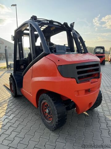 Wózek widłowy z silnikiem wysokoprężnym Linde H45D Containerfähig