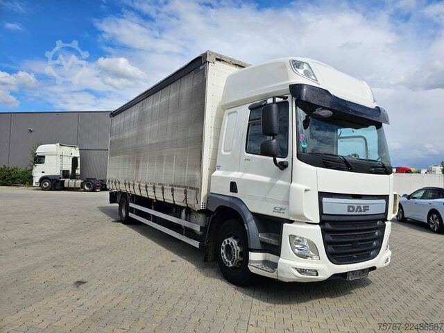 Samochód ciężarowy z plandeką typu platforma DAF DAF CF 310 Space Cab, Gardine, Ladebordwand 1,5