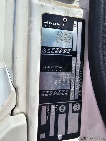 Samochód ciężarowy z plandeką typu platforma DAF DAF CF 310 Space Cab, Gardine, Ladebordwand 1,5
