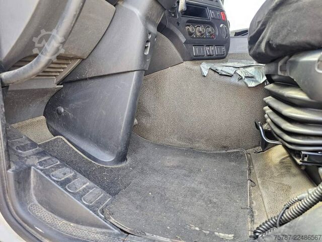 Samochód ciężarowy z plandeką typu platforma DAF DAF CF 310 Space Cab, Gardine, Ladebordwand 1,5