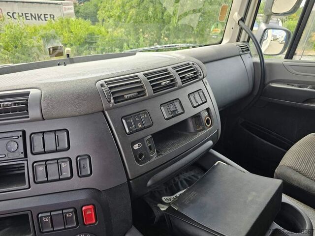 Samochód ciężarowy z plandeką typu platforma DAF DAF CF 310 Space Cab, Gardine, Ladebordwand 1,5
