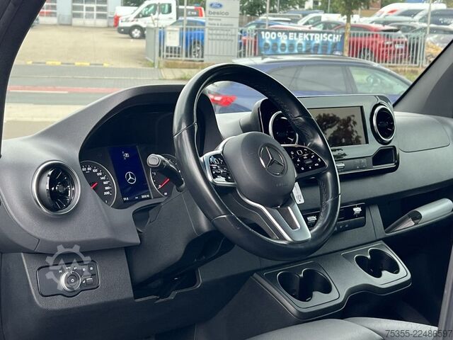 Furgon z wysokim dachem MERCEDES-BENZ Sprinter 319 CDI DISTRONIC NAVI 10MBUX 360° CAM