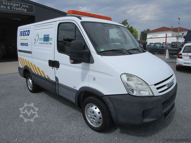 Panel kombi IVECO Daily 29L12V HPI 2.3 16V *3-Sitzer+AHK+Regale*