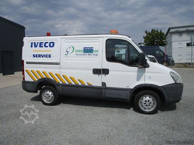 Panel kombi IVECO Daily 29L12V HPI 2.3 16V *3-Sitzer+AHK+Regale*