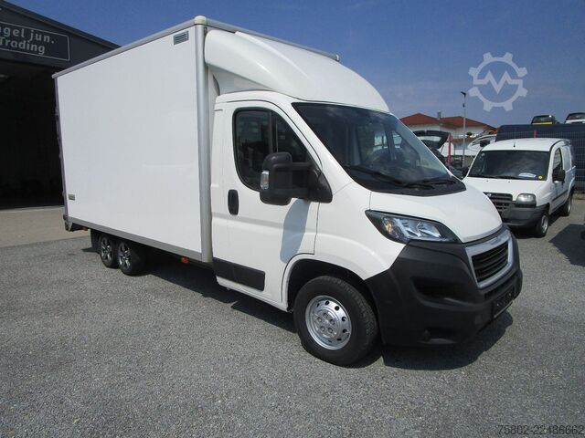 Sandučar PEUGEOT Boxer  2.0L 130PS*3-Achser+Türen+Rampe hinten*