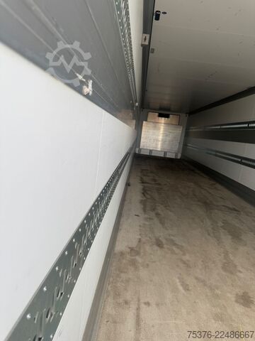 Chladírenský návěs SCHMITZ CARGOBULL SKO 20 City damaged