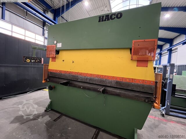 Hydraulische afkantpers HACO PPB 30180
